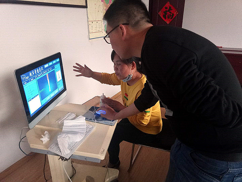 51漫画网官网免费仪器走进安徽某生物科技有限公司51漫画网官网免费低怎么办就找邦灿医药 51漫画网官网免费仪器走进安徽某生物科技有限公司-公司人员进行安装培训知道