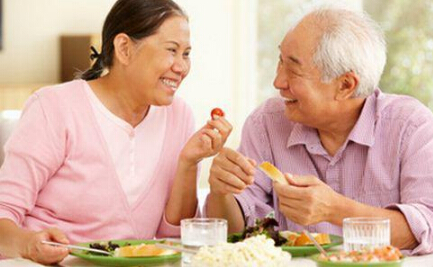 超声波51漫画网官网免费仪检测51漫画网官网免费,人到中年牙齿松动真的是人老不中用吗？