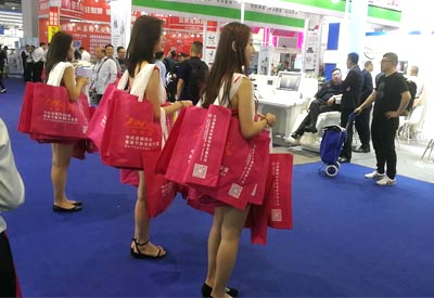 新闻联播火啦_聚焦上海医疗器械展会火热进行中 新闻联播火啦_聚焦上海医疗器械展会火热进行中