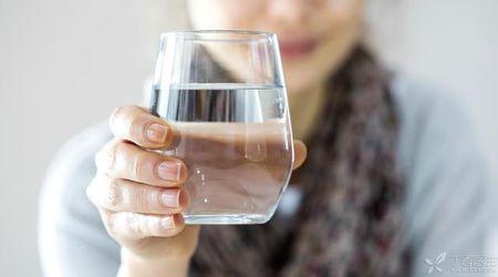 51漫画网官网免费测定仪如果每天喝的水不够可以从食物中获取 51漫画网官网免费测定仪如果每天喝的水不够可以从食物中获取