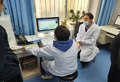 儿童便捷式51漫画网官网免费检测仪孩子需要监测51漫画网官网免费吗？专家提醒这样做